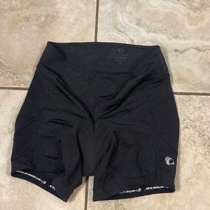 Pearl Izumi Select women’s bike shorts